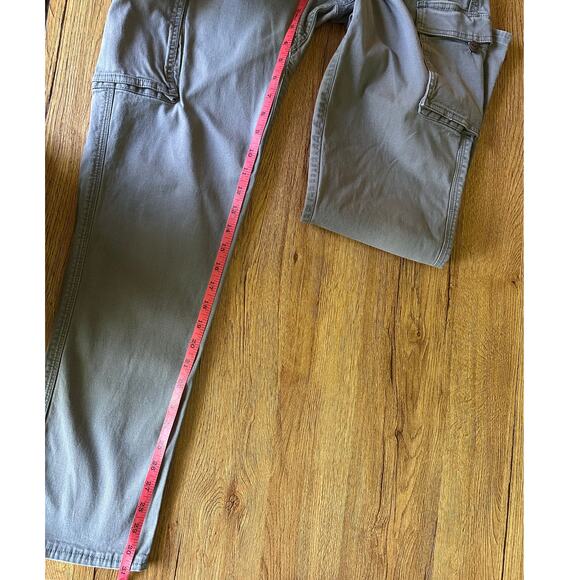 L.L. Bean Vtg Grey Cargo Pants Size 31x34 - Picture 5 of 6